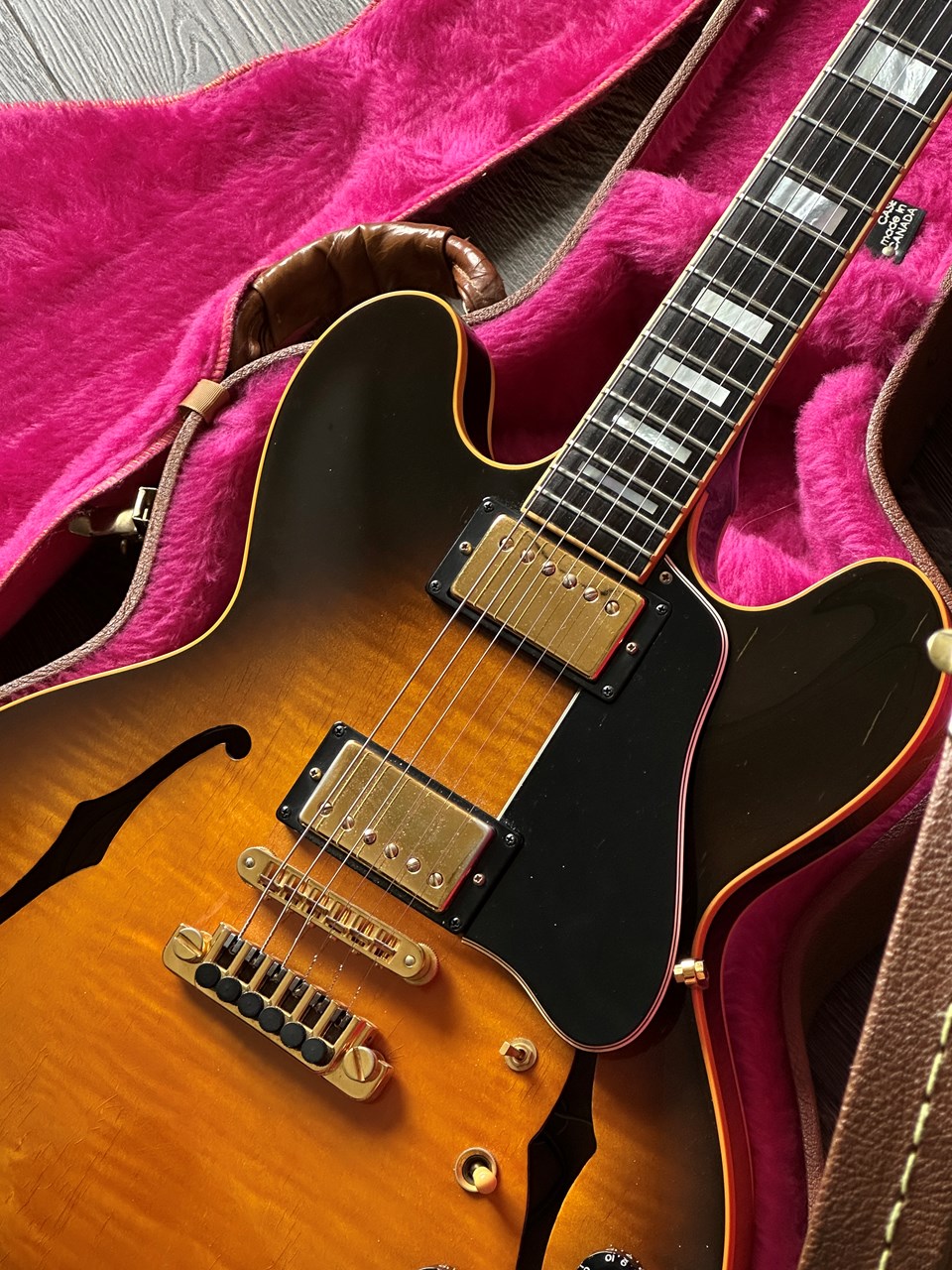 1990 Gibson ES-347 Flamed Maple Body Tobacco Burst with Original Case - Thumbnail 3