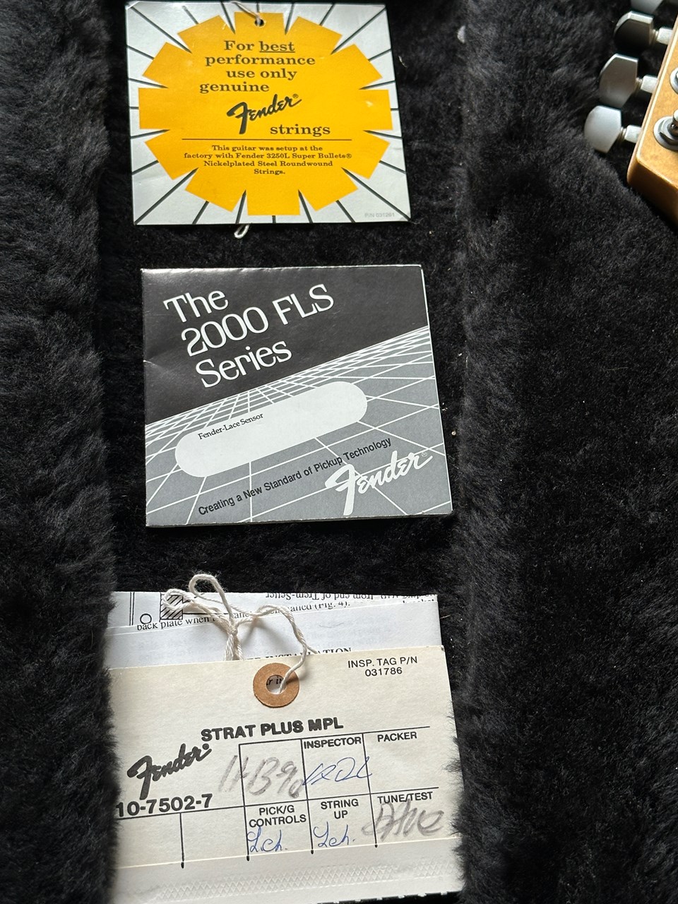 Fender Stratocaster Plus All Complete with Papers & Case - Thumbnail 6
