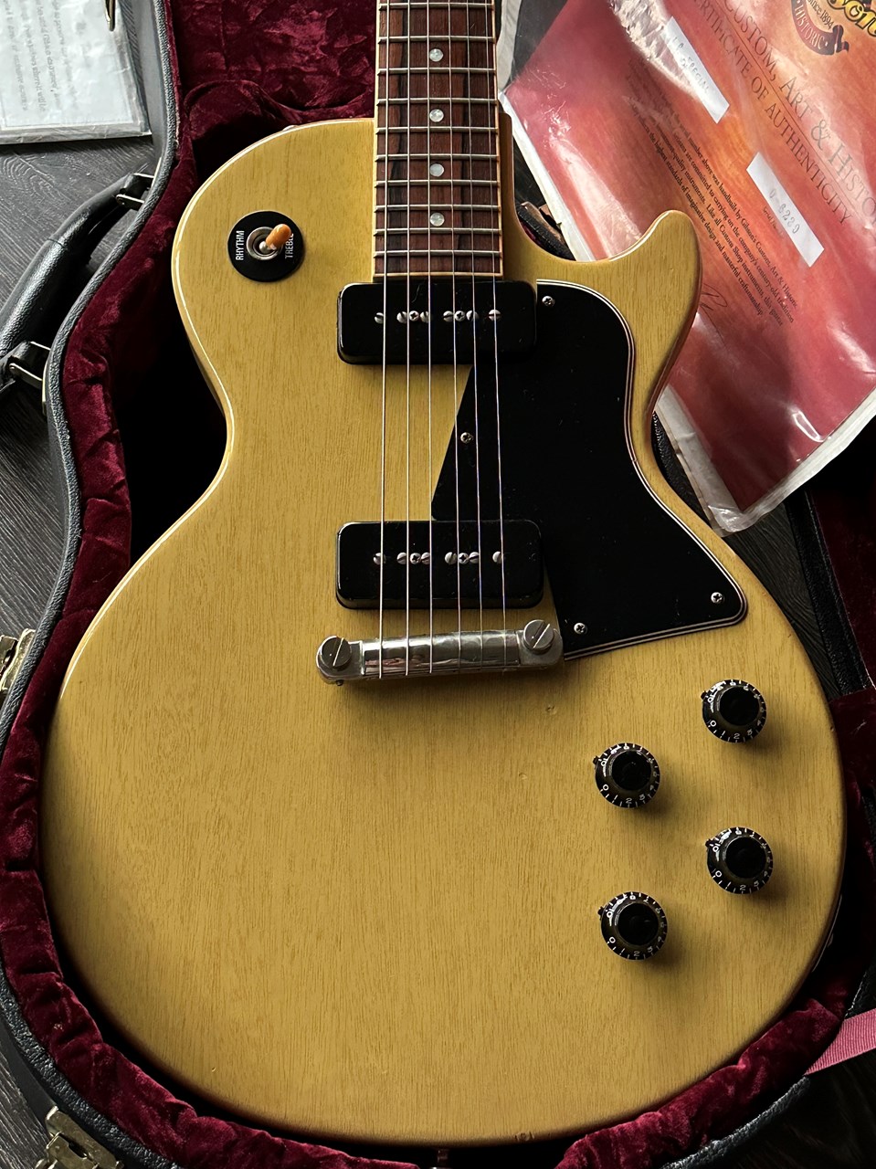 Gibson Les Paul Special 1960 Historic Reissue TV Yellow with COA & Case - Image 1