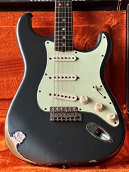 Fender Custom Shop 1965 Stratocaster Charcoal Frost Heavy Relic