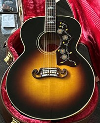 2024 Gibson SJ-200 Vintage Sunburst Flamed Maple Mint & Complete