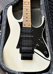 1990 Ibanez RG550 White Excellent with Case