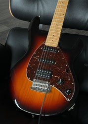 Music Man Silhouette Special HSS Tremolo Versatile Sounds