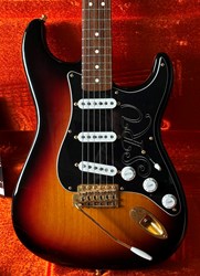 Fender Stratocaster SRV Stevie Ray Vaughan with Case