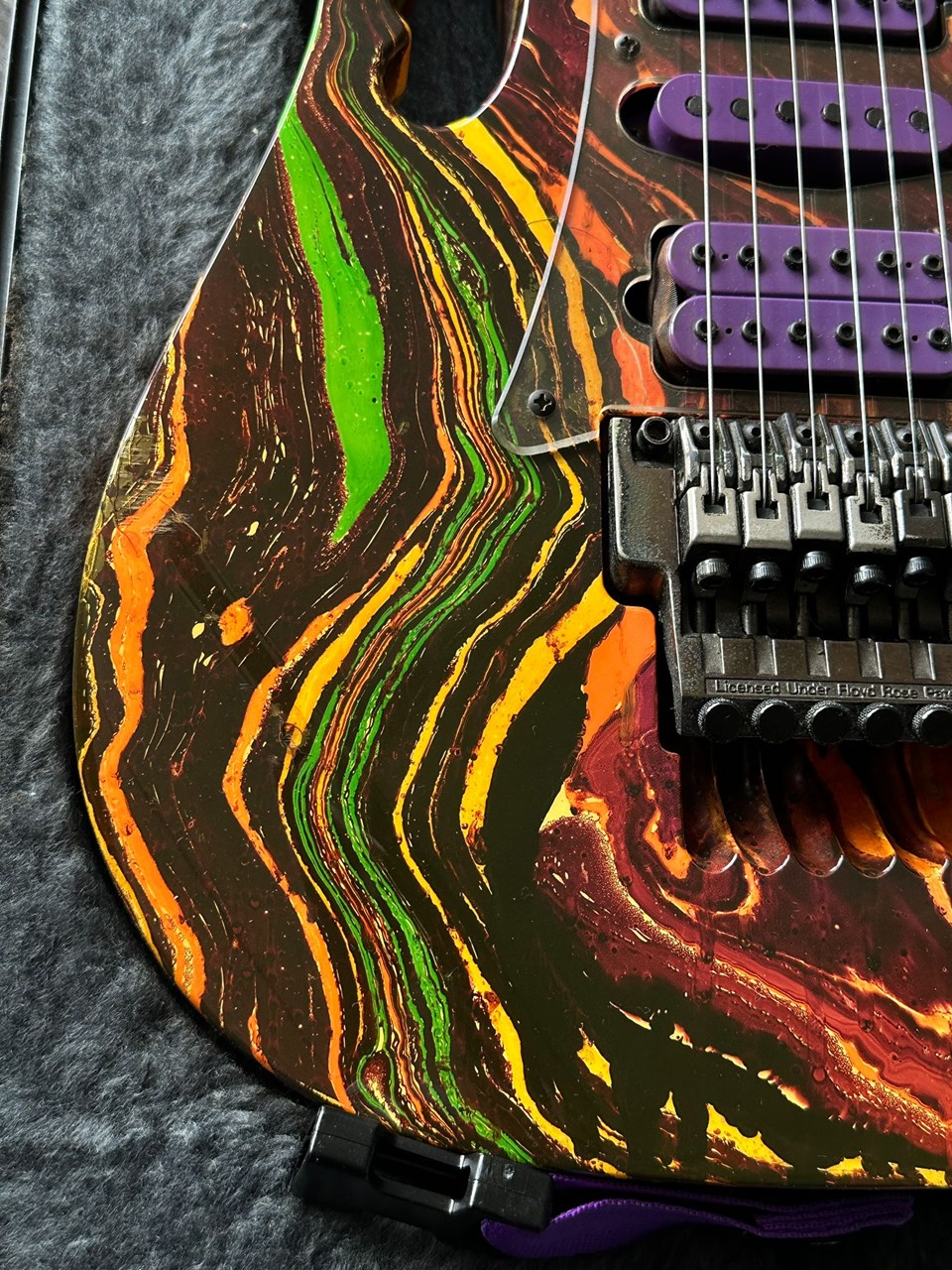 Ibanez JEM77 PMC Purple Multi Color Steve Vai with Case - Thumbnail 5