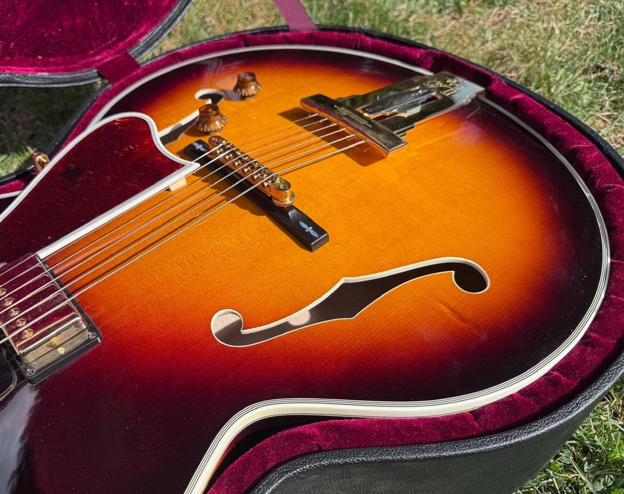 2014 Gibson Custom Shop L-5 CES Wes Montgomery Crimson Division - Thumbnail 3